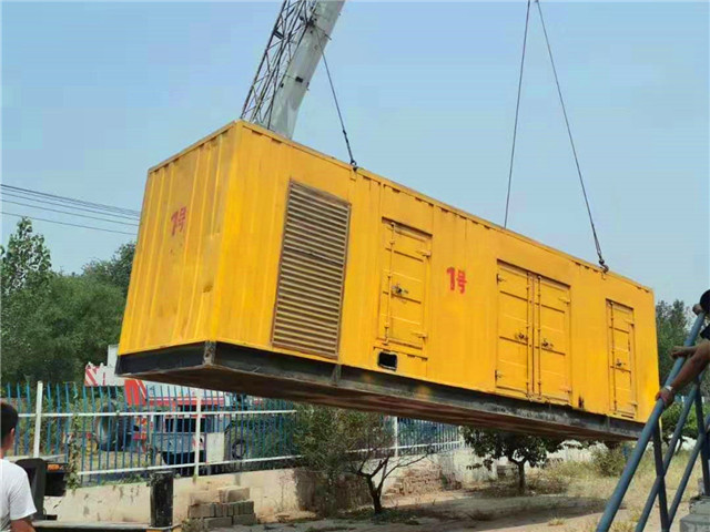 兴和300KW柴油发电机组油耗是多少？