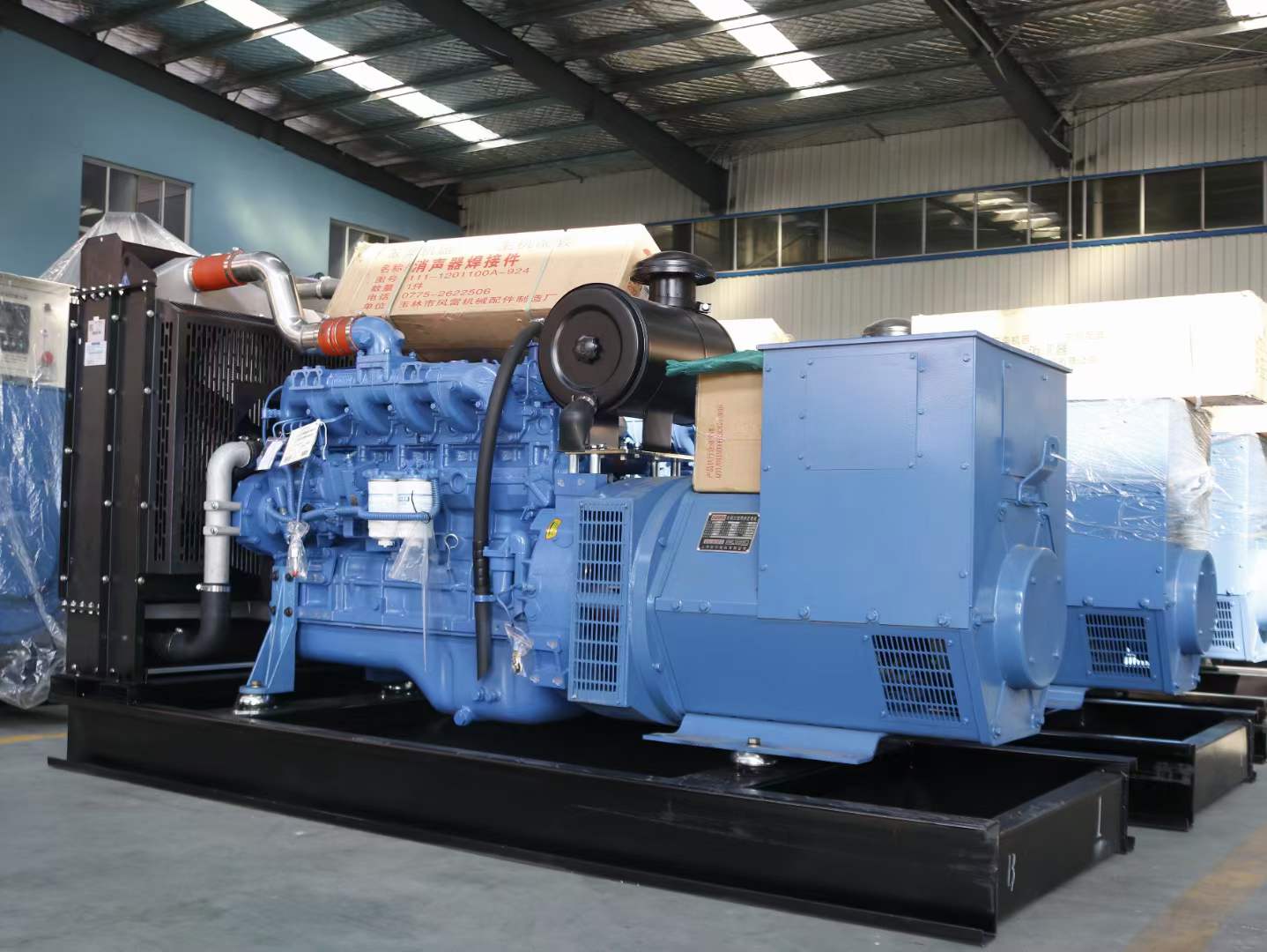 兴和柴油发电机组空气滤清器多久需要更换一次？