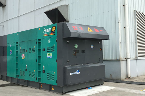 兴和燃油滤清器的更换流程是怎样的？