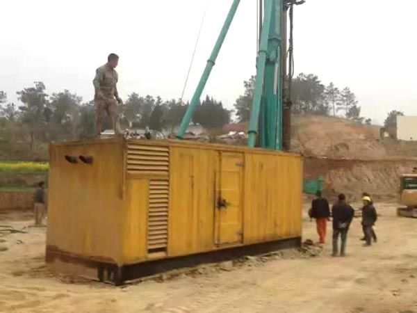 兴和如何判断水冷式机油散热器密封件是否需要更换？